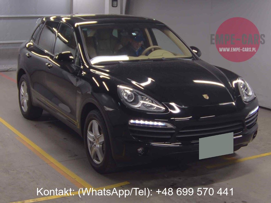 2011 PORSCHE CAYENNE