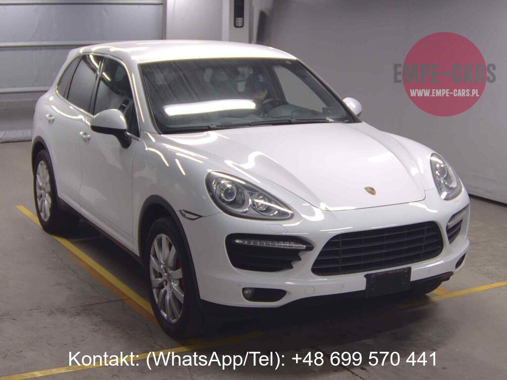 2013 PORSCHE CAYENNE