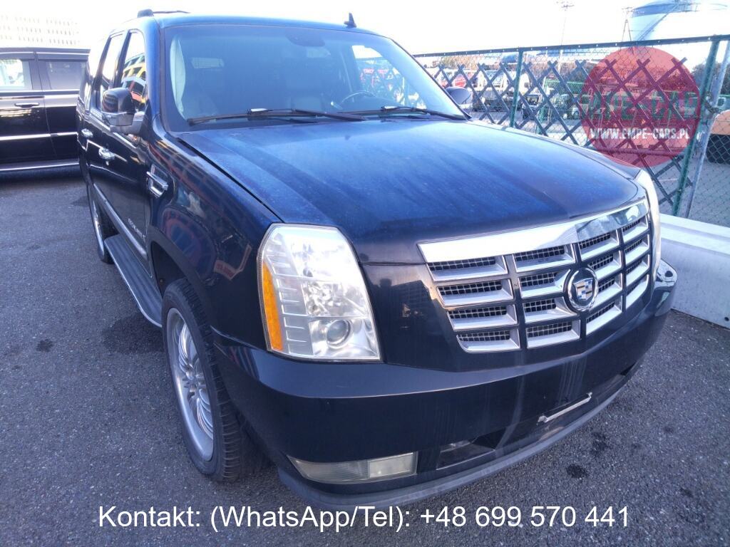 2011 CADILLAC ESCALADE